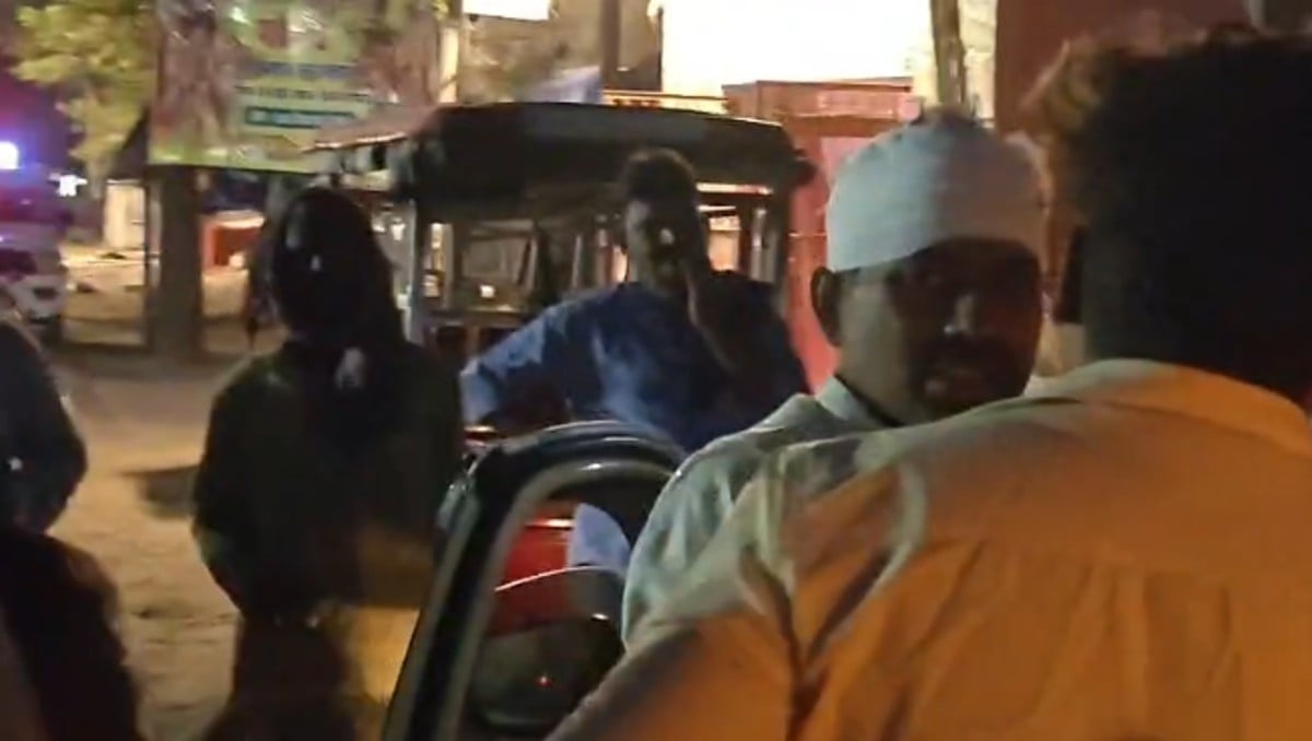 बाढ़ में बारात पर हमला :  7 लोग हुए घायल, अस्पताल से मंडप तक चला शादी का ड्रामा