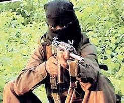 BIG BREAKING : TSPC कमांडर अभय यादव ने हथियार के साथ किया आत्मसमर्पण