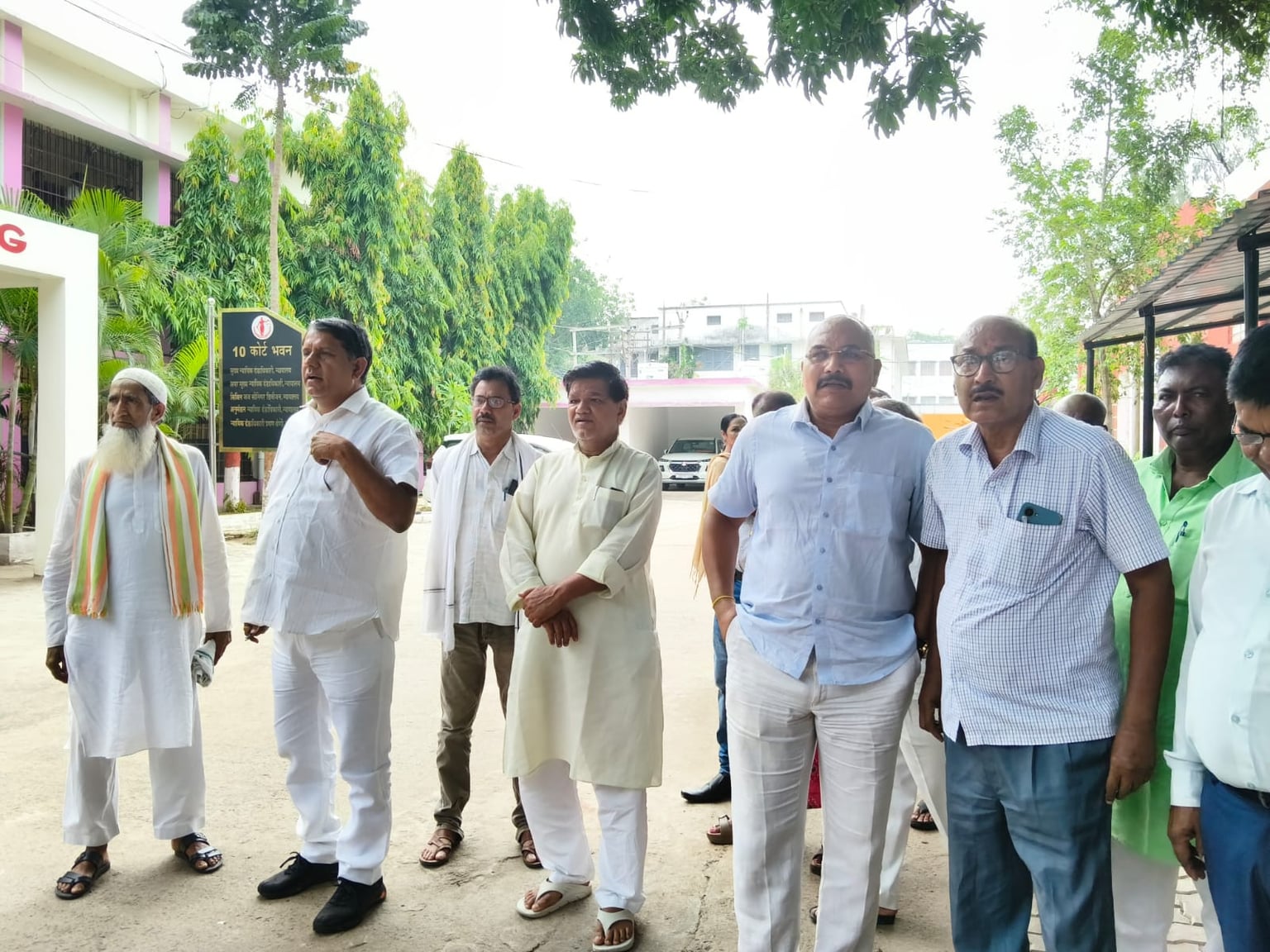 दुमका: पोड़ैयाहाट विधायक प्रदीप यादव को एक साल की सजा, जानिए क्या है मामला