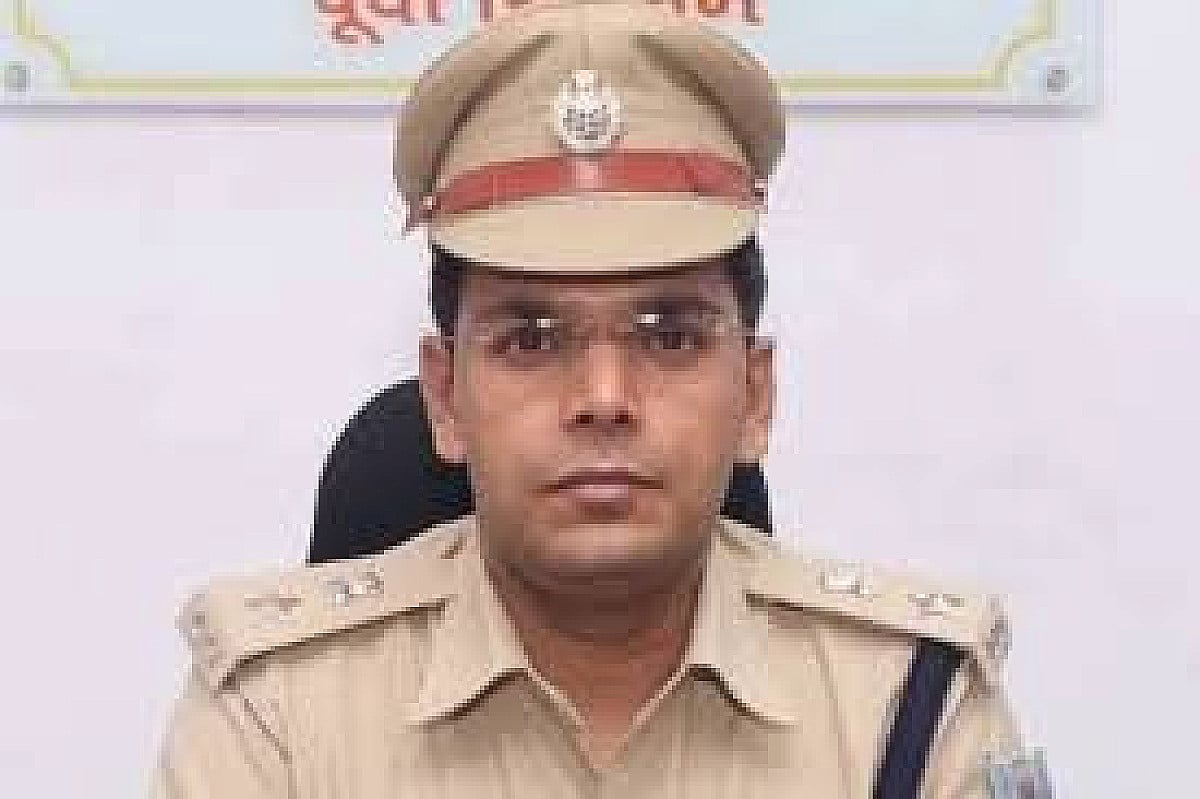 धनबाद पुलिस ने एक बार फिर साबित किया कि कानून के हाथ लम्बे होते हैं, कैसे तोड़ दी प्रिंस गैंग की कमर, जानिए