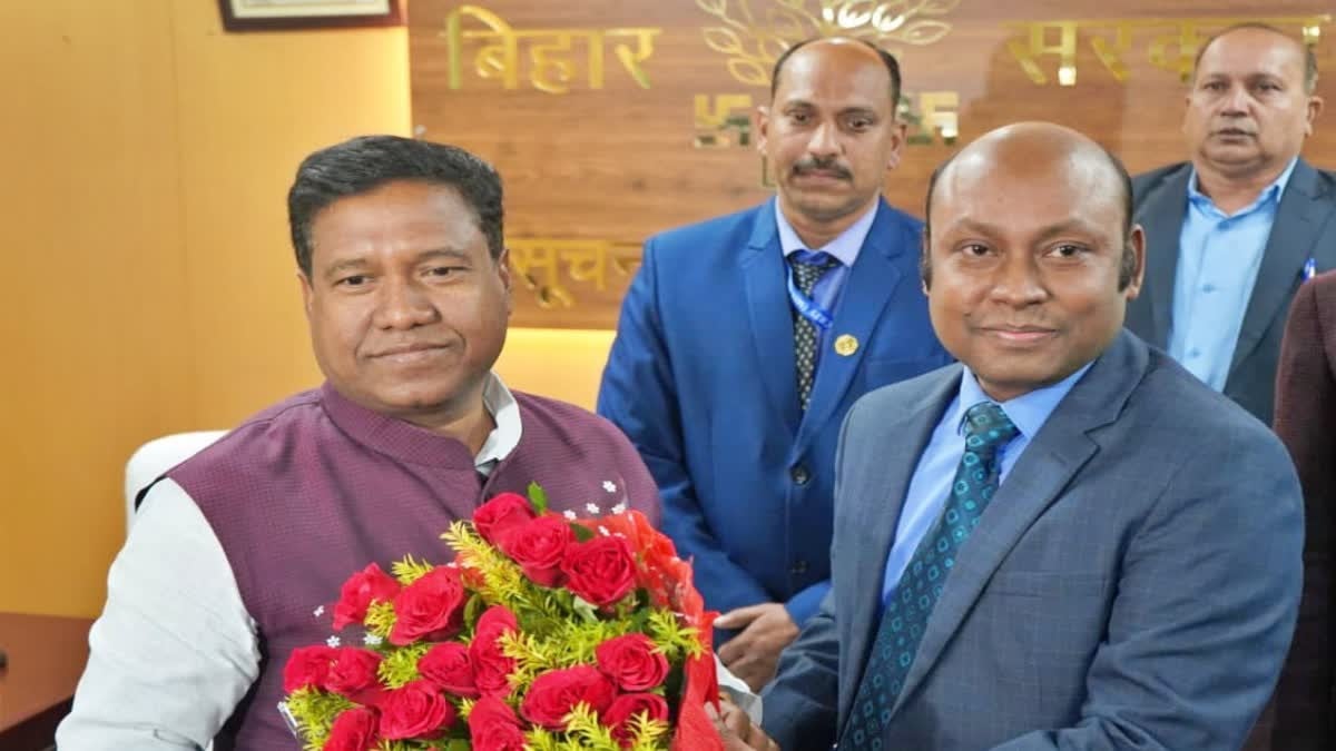 “हर खेत तक पहुंचेगा पानी”:  पदभार संभालते ही एक्शन मोड में दिखे बिहार के मंत्री संतोष सुमन, किसानों के लिए बड़े संकेत