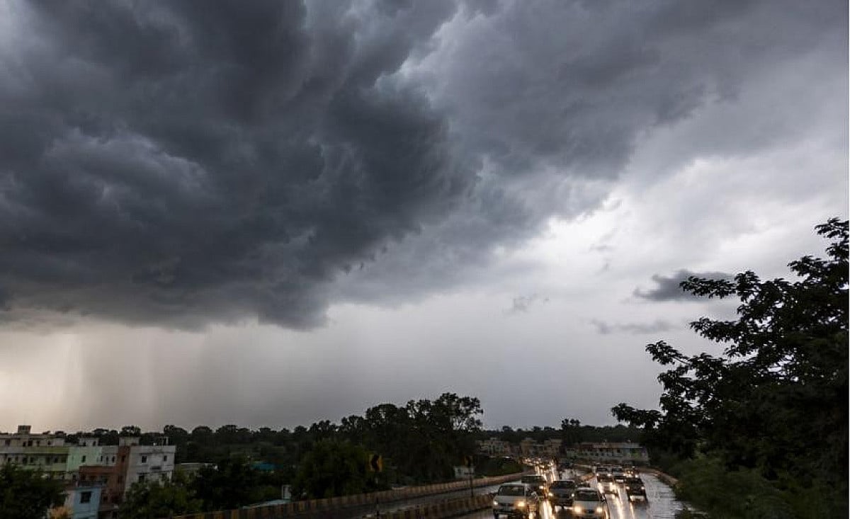 Weather Alert: आज भी झारखंड के इन जिलों में तांडव मचाएगा मौसम, IMD ने जारी किया अलर्ट