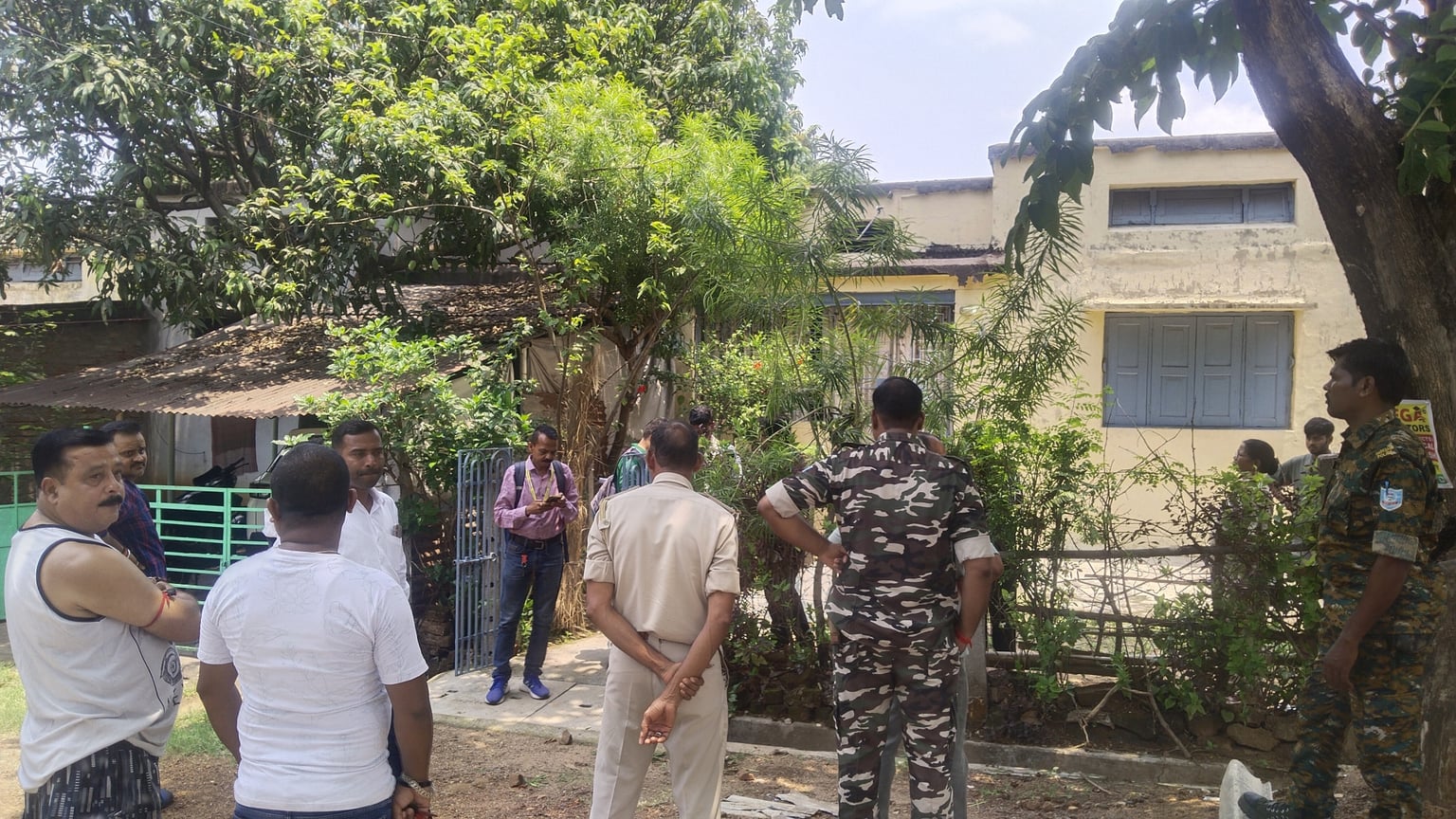 जमशेदपुर में टाटा स्टील के रिटायर्ड कर्मचारी का खूनी खेल, गर्भवती बेटी समेत 3 को मार डाला