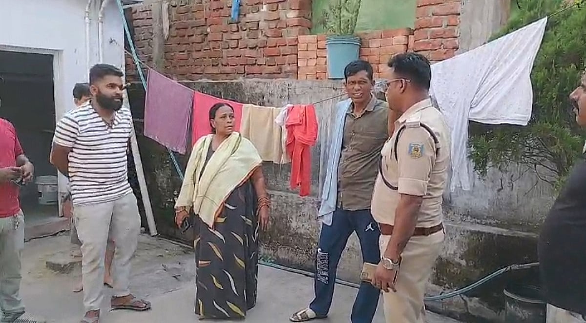जमशेदपुर: रिहायशी इलाके में पहुंचा तेंदुआ, मकदमपुर में घर के अंदर घुसने से हड़कंप
