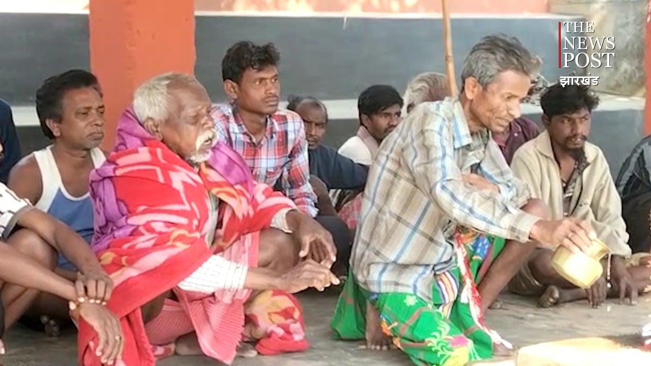 "सीएम को सद्बुद्धि दो हे भगवान !" देखिए वीडियो में, ग्रामीणों की क्या है गुहार....