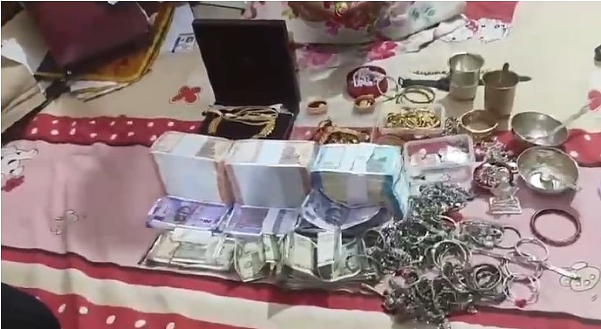 EOU के रडार पर अभियंता गोपाल कुमार, 4 ठिकानों पर छापेमारी से सनसनी