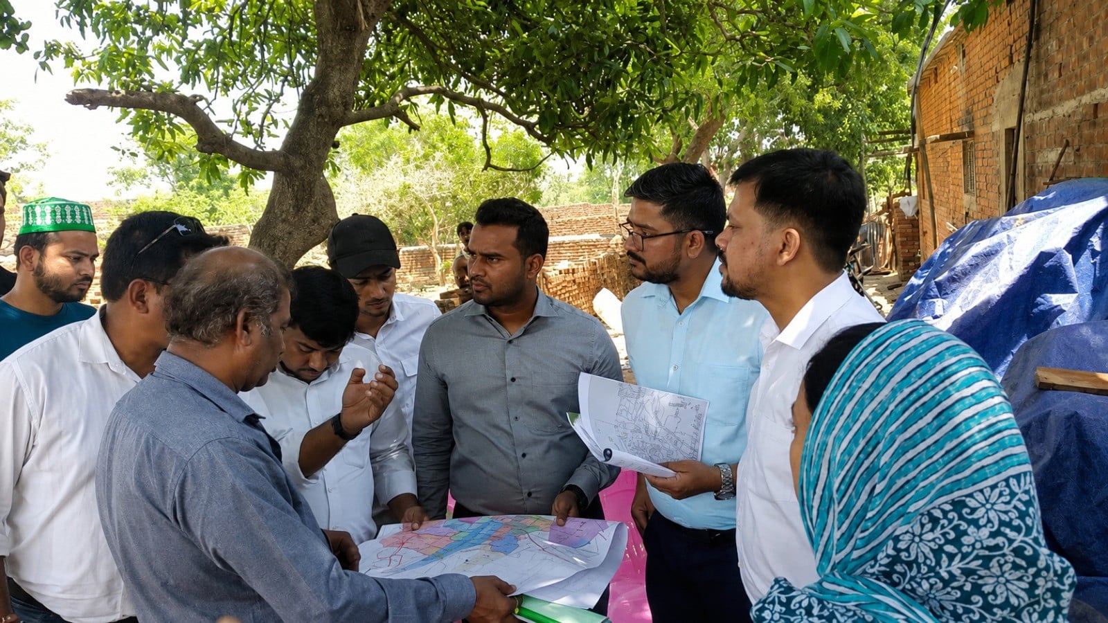 हजारीबाग में छूटे क्षेत्रों में पाइपलाइन बिछाने का काम शुरू, नगर निगम ने किया निरक्षण