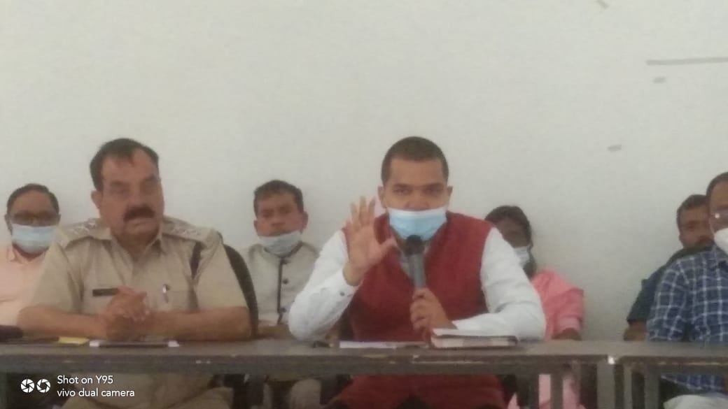 होली पर जुलूस, डीजे, और अश्लील गानों पर पाबंदी, नशेड़ियों पर कसी जाएगी नकेल