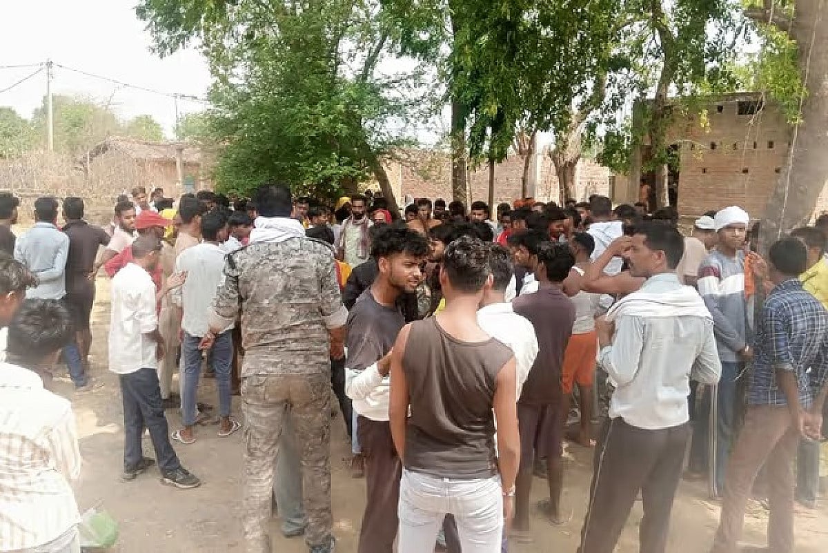 गढ़वा में लापता लड़की की सड़ी-गली लाश बरामद, ऑनर किलिंग की आशंका से सनसनी