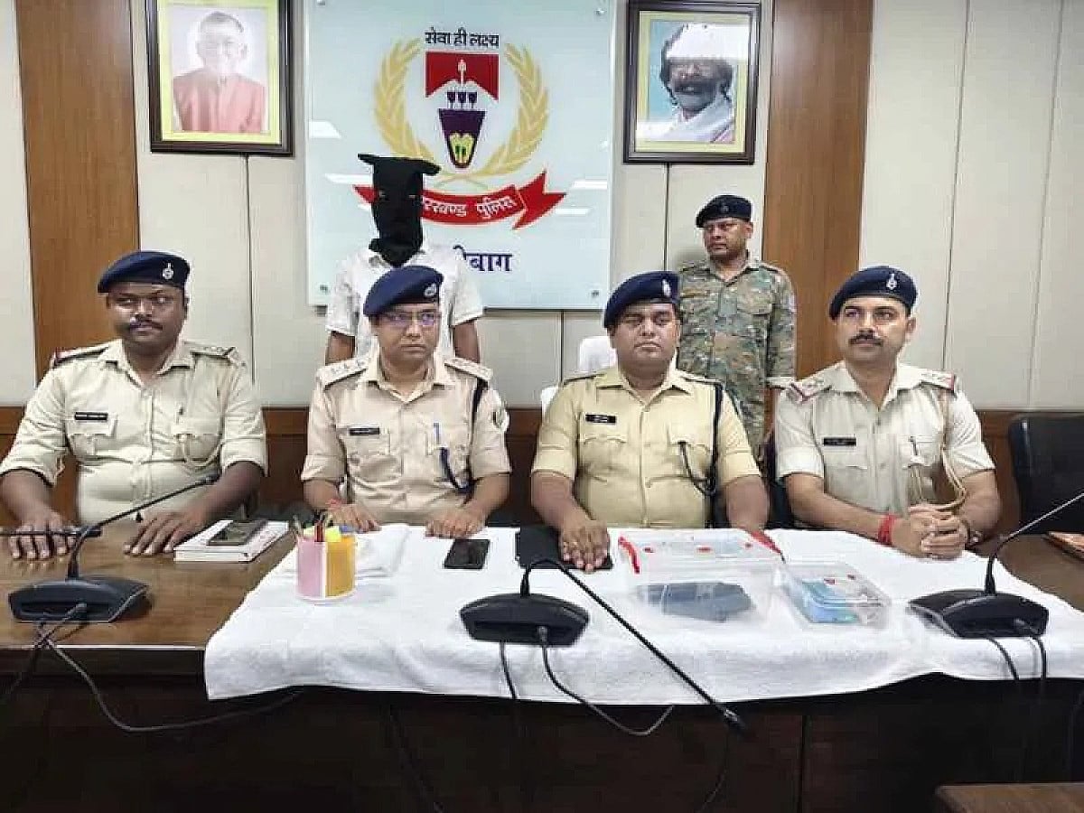 हजारीबाग: राहुल दुबे गैंग का शार्प शूटर हथियार के साथ गिरफ्तार, फायरिंग की थी तैयारी