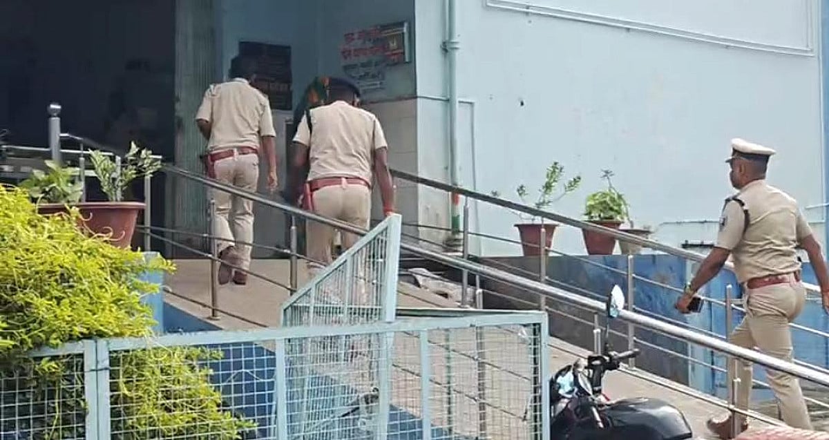 खगड़िया में पुलिस और अपराधी के बीच एनकाउंटर, 50 हजार के इनामी को लगी गोली