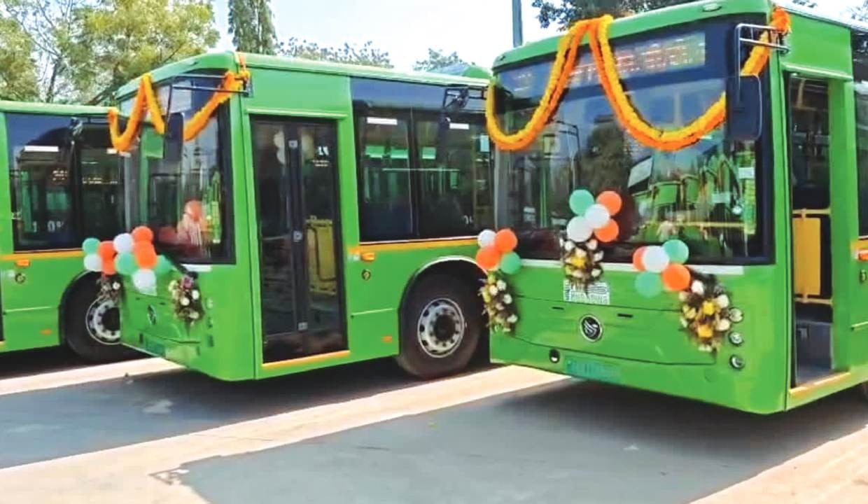 झारखंड में जल्द शुरू होगी इलेक्ट्रिक बस सेवा, छात्रों और बुजुर्गों को मिलेगी बड़ी राहत