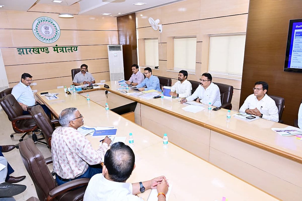 झारखंड में बनेंगे 5 हजार CM स्कूल ऑफ एक्सीलेंस! हेमंत सरकार का मास्टर प्लान तैयार