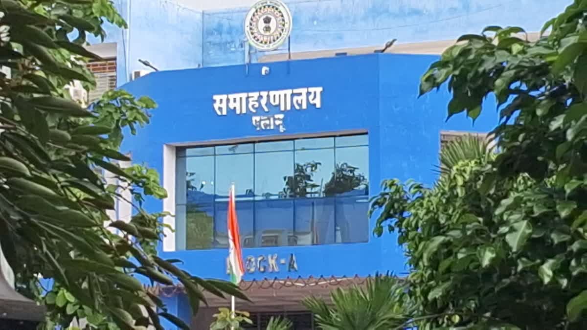 पलामू के नावाबाजार प्रखंड में बढ़ा विवाद, BDO ने प्रमुख पति पर लगाए मानसिक प्रताड़ना के गंभीर आरोप