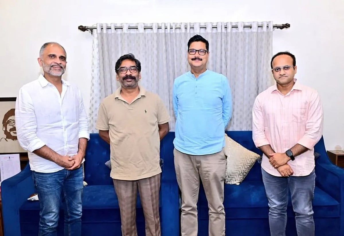 CM हेमंत सोरेन के साथ अजीम प्रेमजी फाउंडेशन की अहम बैठक, यूनिवर्सिटी, मेडिकल कॉलेज और अस्पताल पर हुई बड़ी चर्चा
