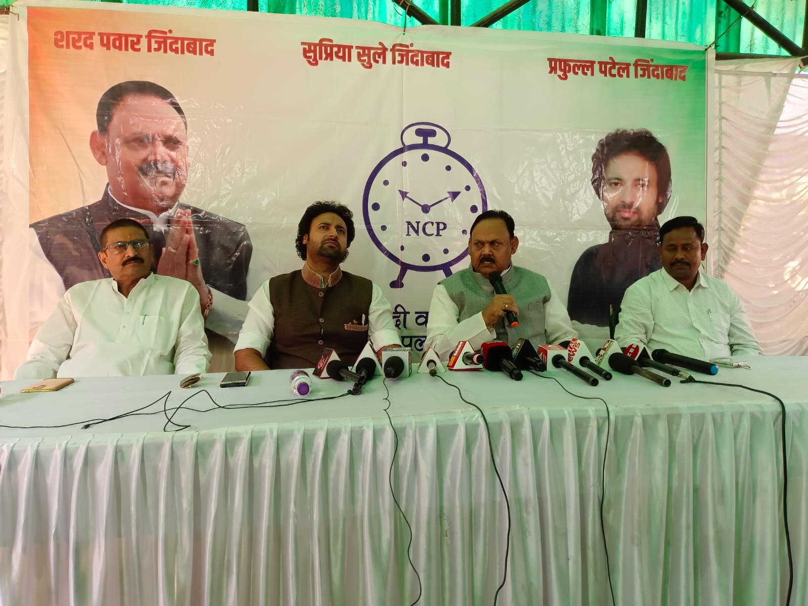 भाषा विवाद की समस्या हल नहीं होगी तो होगा विरोध प्रदर्शन - कमलेश सिंह