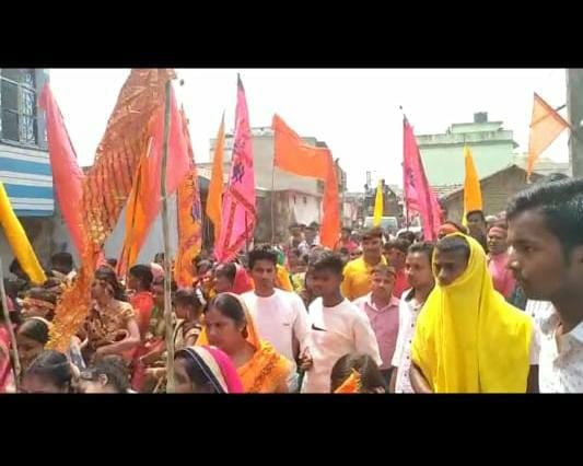 सात दिनों तक भक्ति मय रहेगा साबलपुर, कलश यात्रा के साथ हुई शुरुआत
