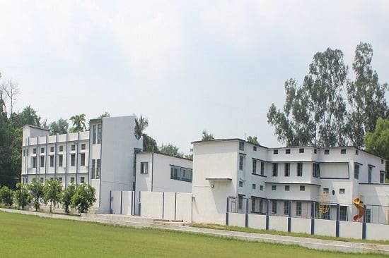 UPDATE NEWS: डी नोबिली के छात्र की संदेहास्पद मौत : सीसीटीवी में नजर आई मृतक छात्र की पिटाई की तस्वीरें