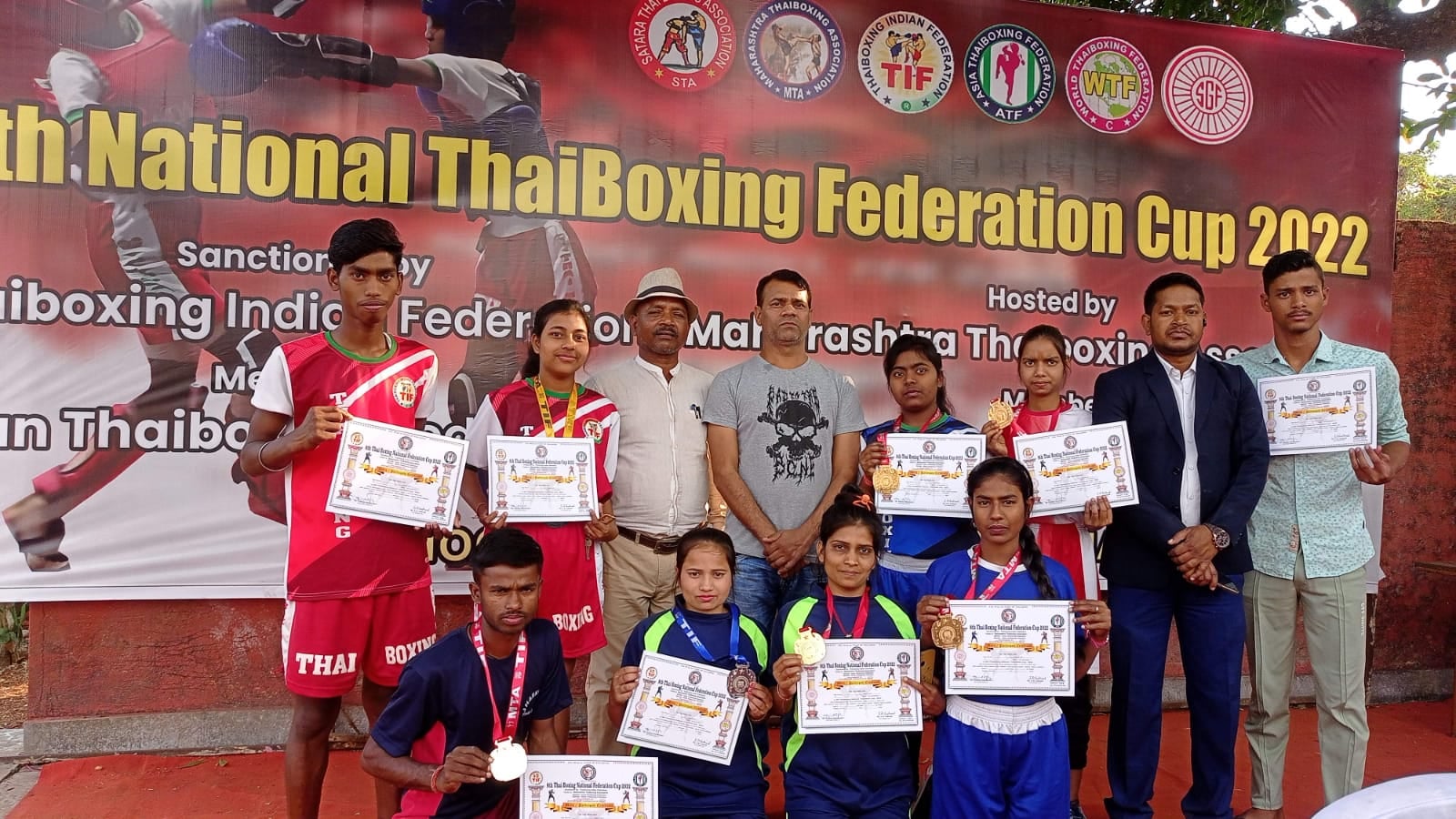 राष्ट्रीय थाई बॉक्सिंग चैंपियनशिप में झारखंड ने 5 गोल्ड,1 सिल्वर, 1 ब्राउंज मेडल जीता, 4 गोल्ड पर कोडरमा की बेटियों का कब्जा