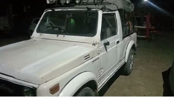 पार्किंग विवाद में जिप्सी से बांध कर युवक को घसीटा, गई जान