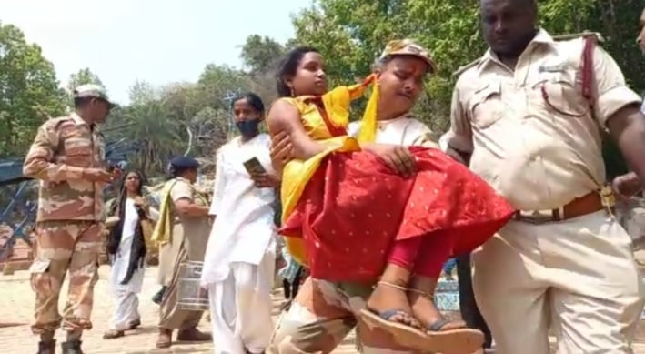 देवघर रोपवे हादसा :  सकुशल बचाए गए  18 यात्री, 25 से अधिक का रेस्क्यू बांकी