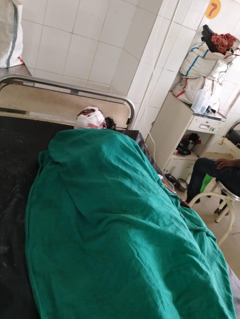 जब जमाने ने साथ जीने पर लगाई रोक तो देवघर के इस प्रेमी जोड़े ने उठाया यह दर्दनाक कदम