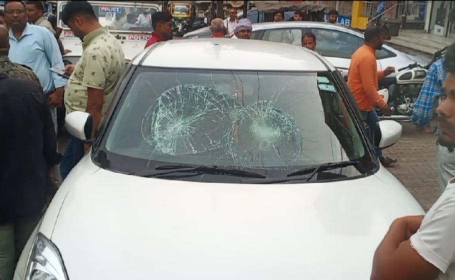 धनबाद :  रैश ड्राइविंग को लेकर हुई मारपीट, ढाई लाख छीनने के आरोप