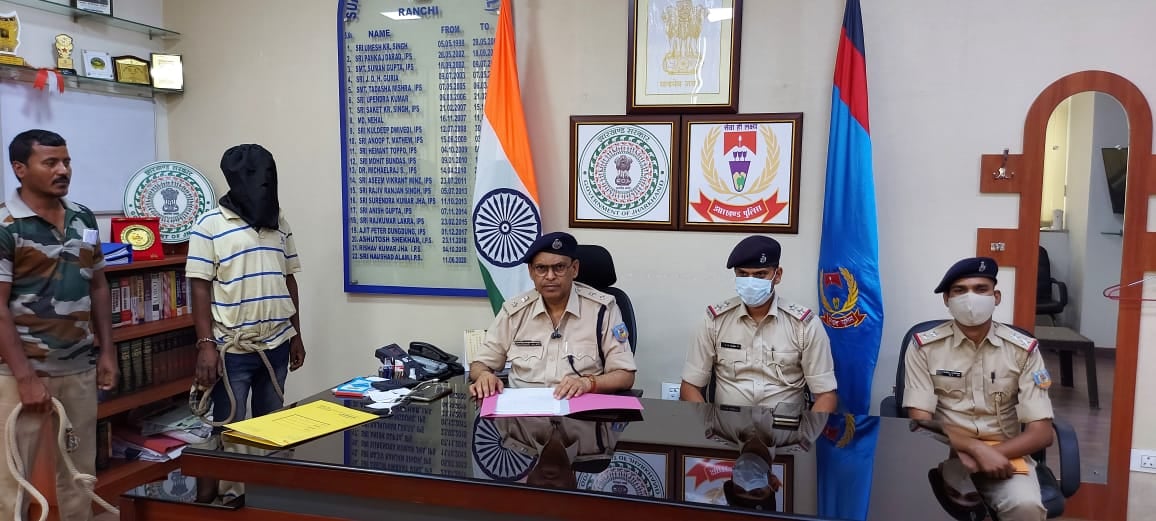 पत्नी की हत्या आरोपी पति को पुलिस ने 48 घंटे में किया गिरफ्तार