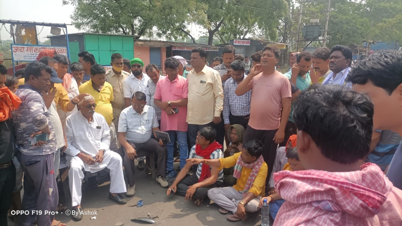 तेज रफ़्तार हाईवा ने ली बीसीसीएलकर्मी की जान