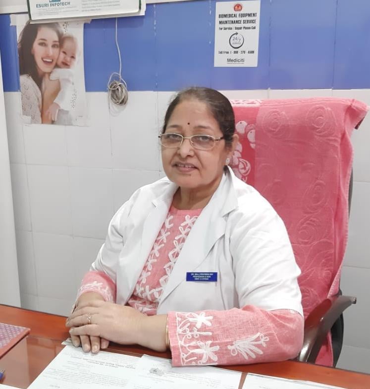 धनबाद : धरती के दूसरे भगवान ने सफल ऑपरेशन कर महिला को दी नई जिंदगी