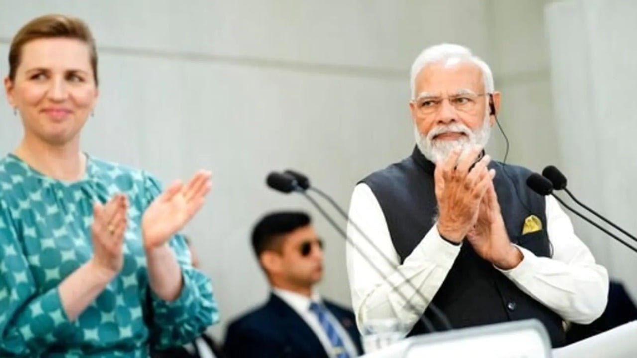 Prime minister Europe Tour: डेनमार्क के बाद प्रधानमंत्री फ्रांस के लिए हुए रवाना