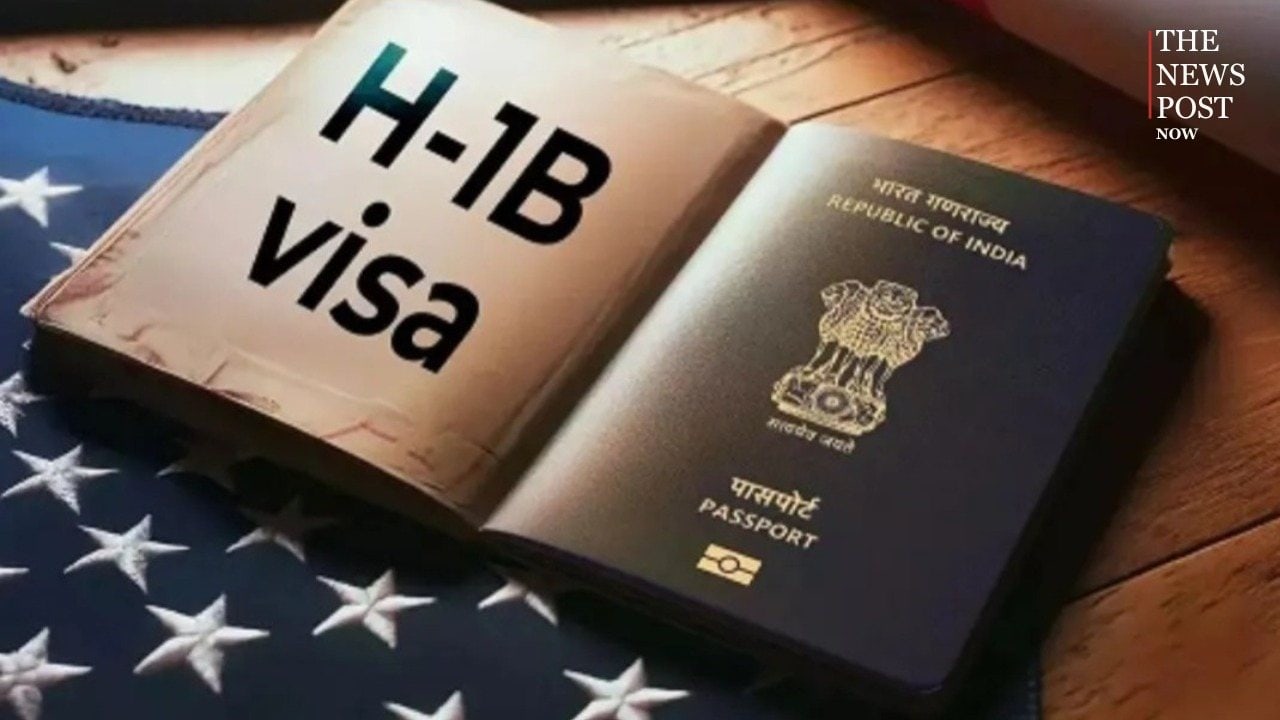 अमेरिका में काम कर रहे भारतीयों को बड़ा झटका! H-1B वीजा की अवधि बढ़ाना हो सकता है महंगा