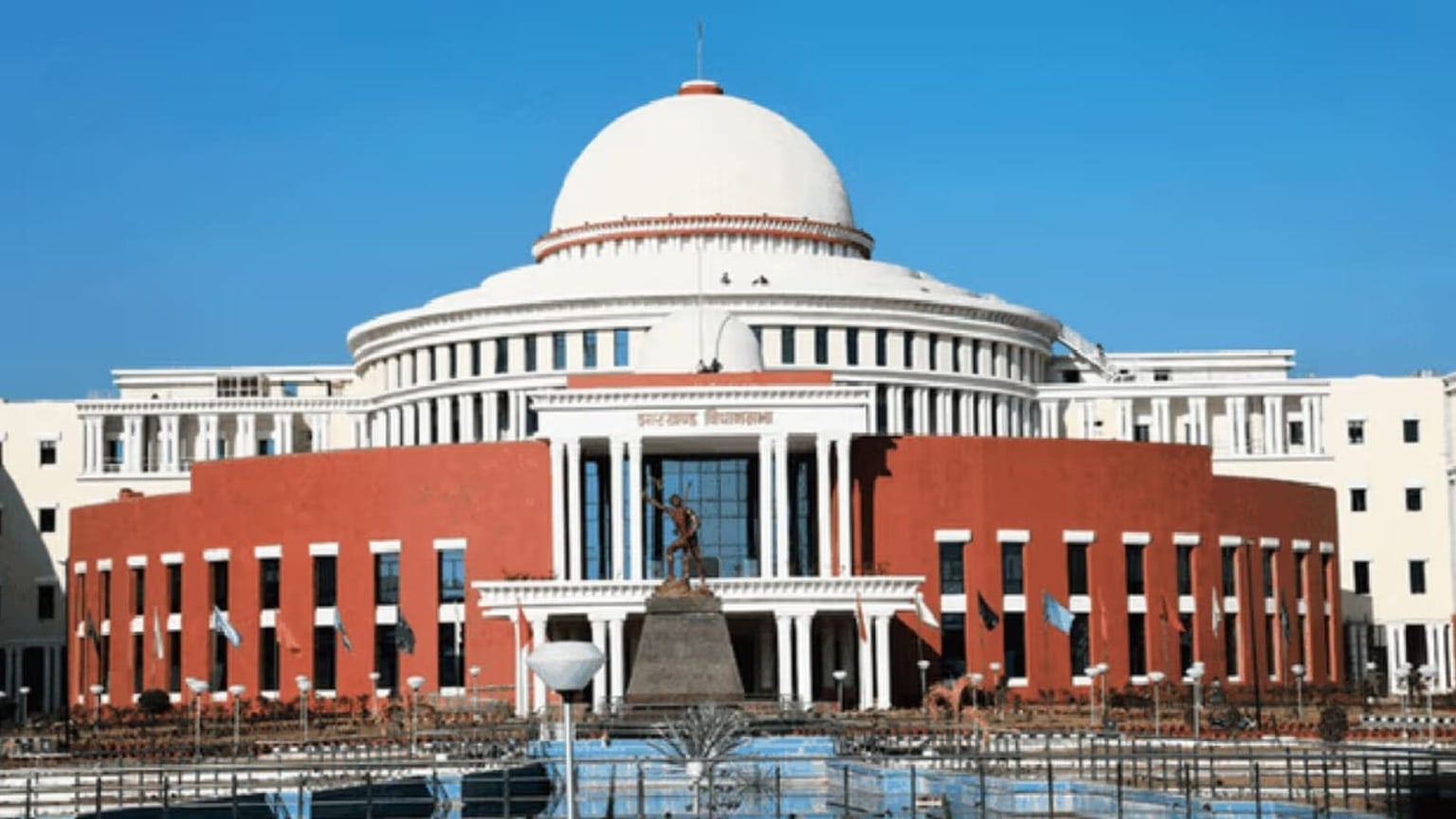 बड़ी खबर: हंगामे के बीच झारखंड विधानसभा का मानसून सत्र अनिश्चितकाल के लिए स्थगित