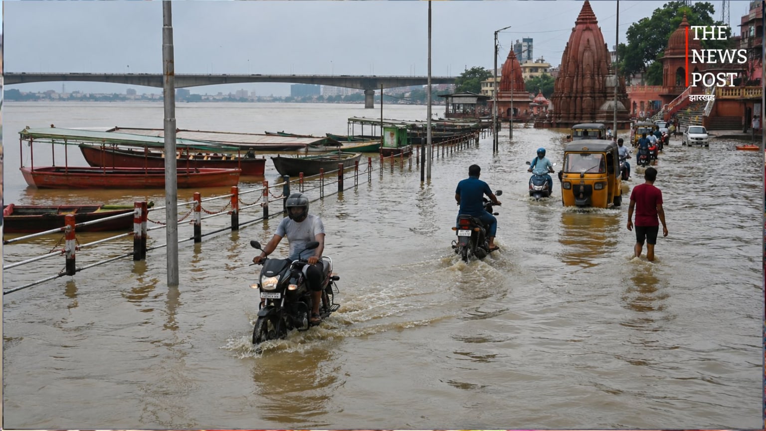 पटना में गंगा का बढ़ा जलस्तर, कई घाट जलमग्न, महावीर घाट की सड़क पर तीन फीट तक पानी