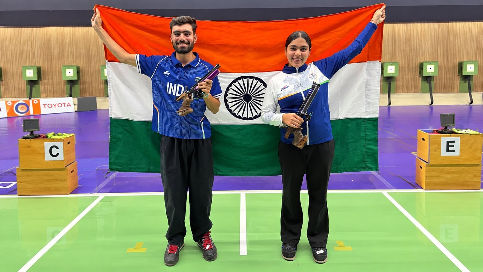 Asian Games 2026: सुरुचि सिंह और कमलजीत ने शूटिंग में भारत को दिलाया पहला गोल्ड, एशियन रिकॉर्ड भी तोड़ा