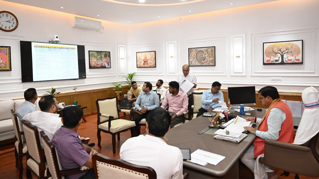 बिहार के स्कूलों में डिजिटल शिक्षा किया जाएगा अनिवार्य, शिक्षा मंत्री ने संस्कृत स्कूल को लेकर कही बड़ी बात