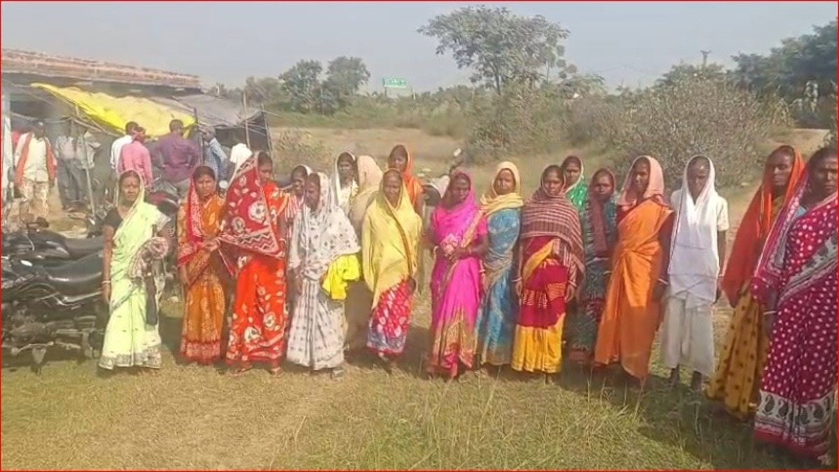 जमीन विवाद को लेकर ईचागढ़ में बढ़ा तनाव, पुलिस ने सभाला मोर्चा