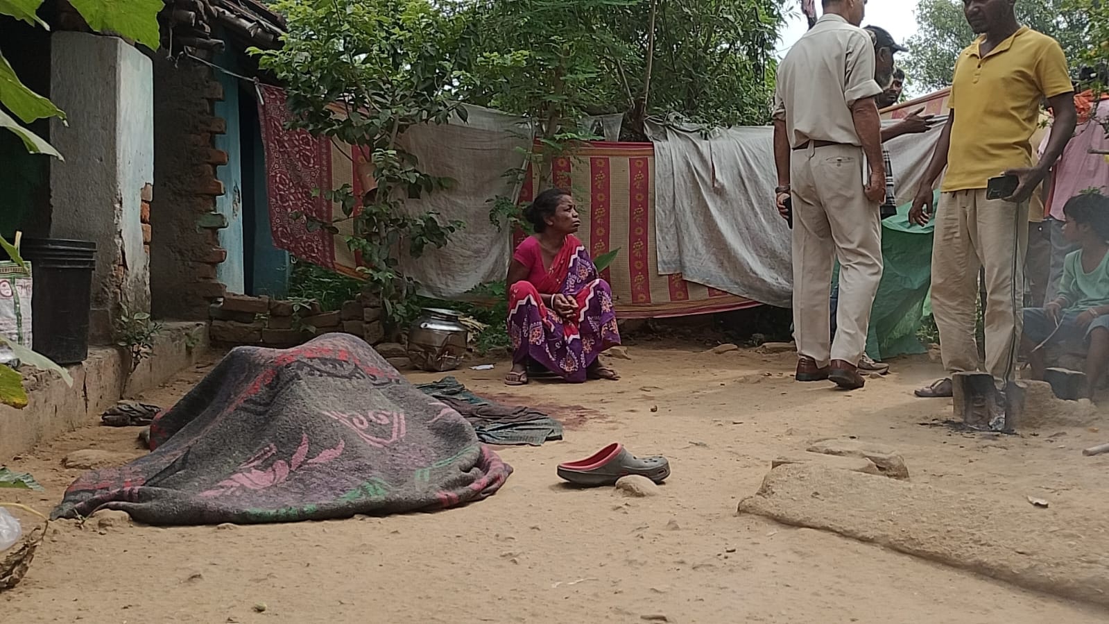जमशेदपुर में अवैध संबंध के शक में खूनी खेल,  युवक की पीट-पीटकर हत्या