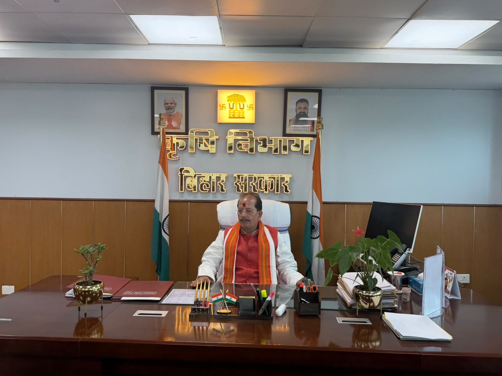 बिहार के किसानों को 24 करोड़ की बड़ी सौगात! 305 आधुनिक गोदाम और 400 पक्के थ्रेसिंग फ्लोर से बदलेगी खेती की तस्वीर