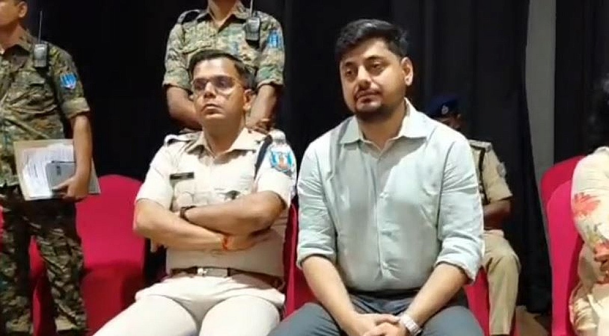 धनबाद: मुहर्रम को लेकर जिला प्रशासन अलर्ट, उपद्रवियों को पुलिस की सख्त चेतावनी