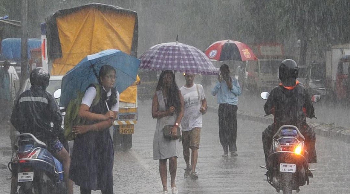 Weather Alert:झारखंड में बारिश बनी आफत! वज्रपात से 5 लोगों की मौत, आज इन 15 जिलों में अलर्ट