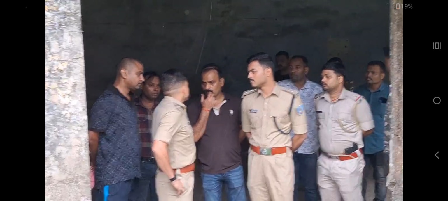 बड़ी खबर:पुलिस की बड़ी कार्रवाई,प्रिंस खान के शूटर का एनकाउंटर, हथियार और कारतूस बरामद