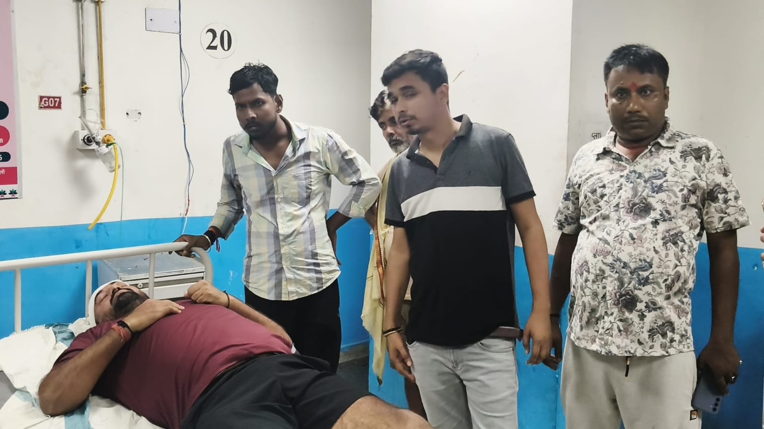 सहरसा में करणी सेना के जिलाध्यक्ष पर जानलेवा हमला, लूटपाट के दौरान पिस्तौल की बट से फोड़ा सिर