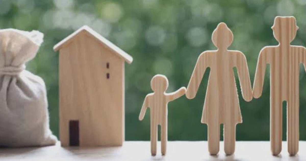 सरकारी नौकरी करने वाली महिला की मौत के बाद बच्चे या पति किसको मिलेगी पेंशन? जानिए क्या कहता है नियम