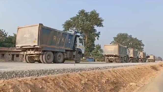 गुमला को मिली सड़कों की सौगात, रांची गुमला पथ बनने से ग्रामीणों में खुशी, पढ़ें क्या कह रहे हैं लोग