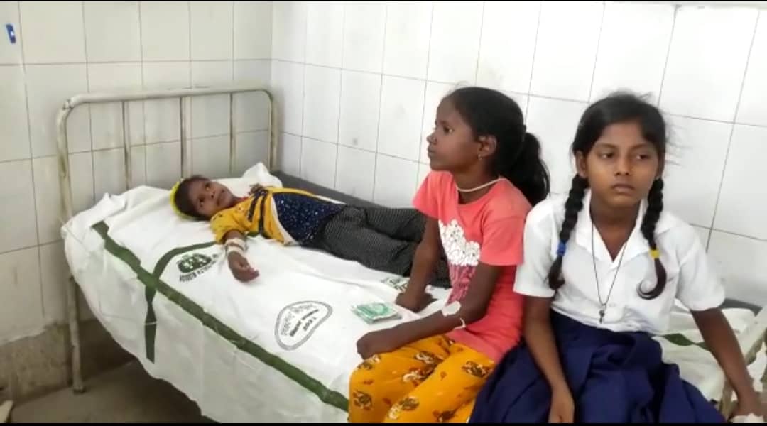 गर्मी के कारण कस्तूरबा स्कूल की 6 छात्राएं बीमार, सदर अस्पताल में भर्ती