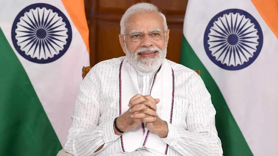 ड्रोन महोत्सव का पीएम ने किया शुभारंभ, कहा - पिछली सरकार नहीं करती थी तकनीक का इस्तेमाल