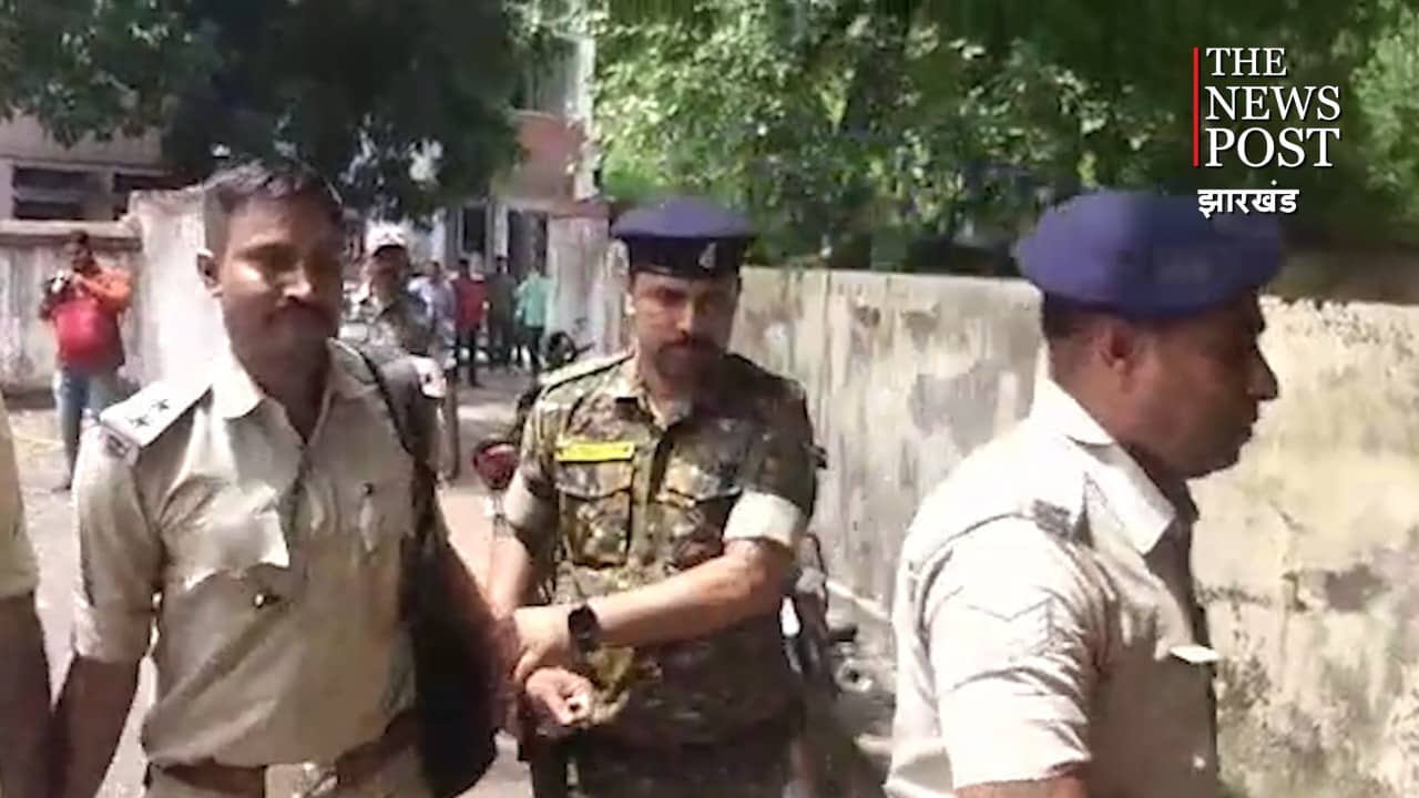 डायरी लिखने के लिए दरोगाजी मांग रहे थे ₹50000 रिश्वत, रंगे हाथ धराए