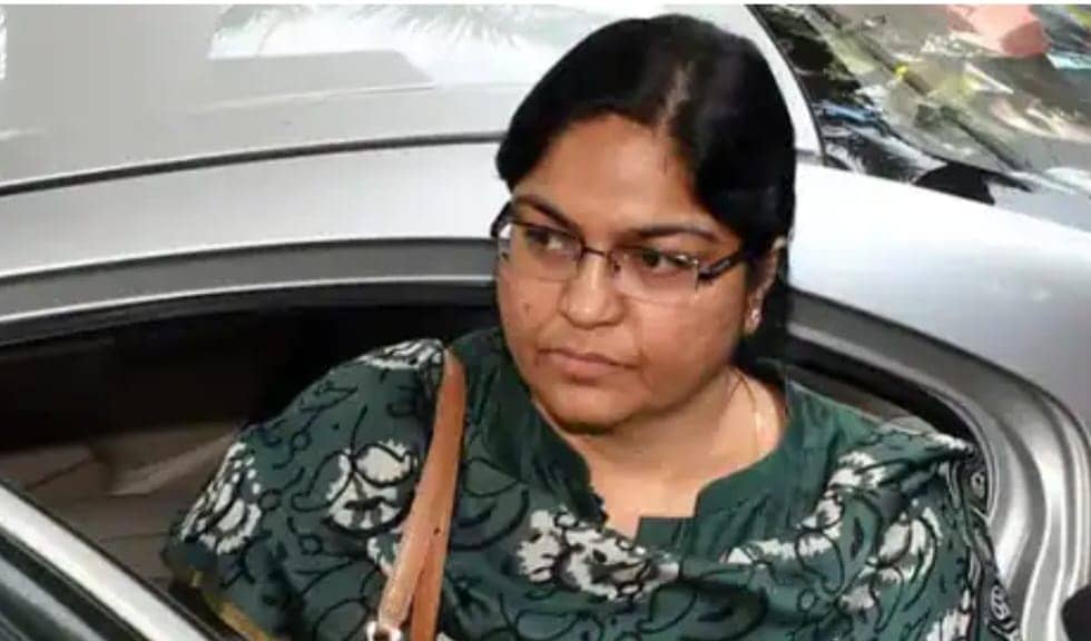 BREAKING : पूजा सिंघल मामले में ईडी ने कोर्ट से मांगा समय, पूजा को बेल के लिए करना होगा इंतजार