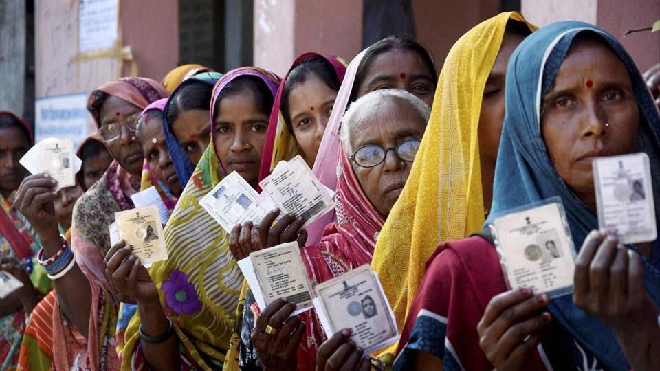 बिहार पंचायत चुनाव का पहला चरण : औरंगाबाद में हिंसक झड़प,तो नवादा में मुखिया प्रत्याशी गिरफ्तार